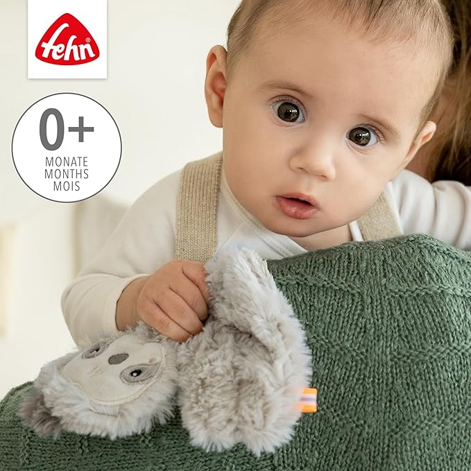 Fehn Crackling Sloth - Activity container for gripping, listening, playing and making sounds - Promotes baby's senses and motor skills - Ideal companion for babies and toddlers from onwards