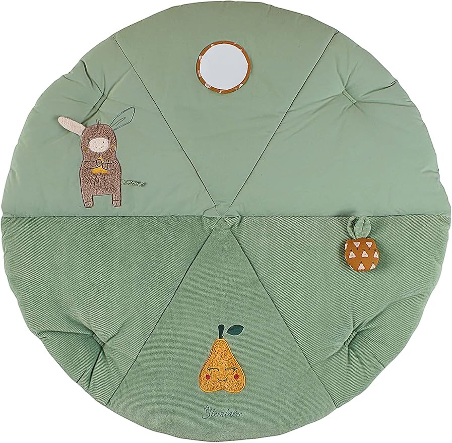 Emmilius round play bow.
