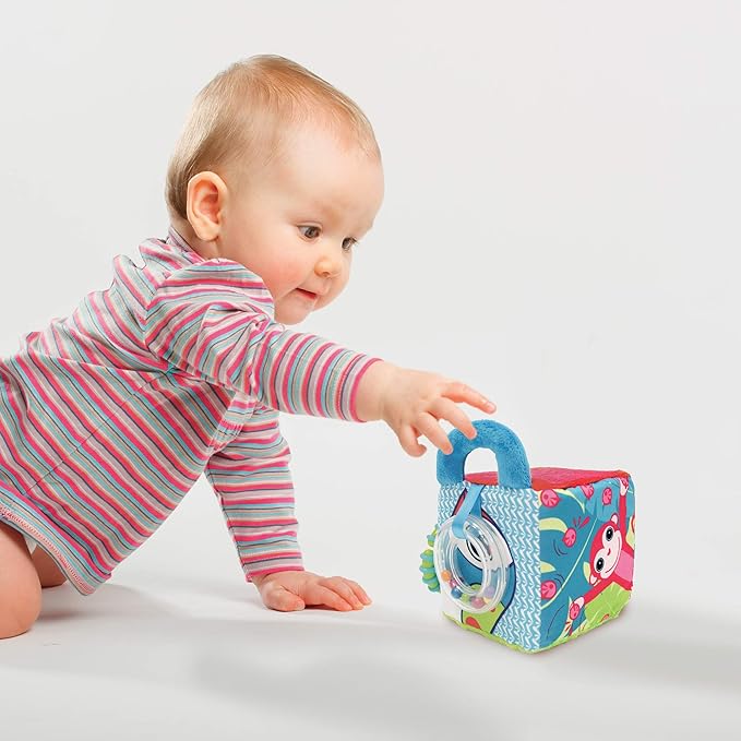 Ludi Fabric Cube for Baby Activity 10 x 10 x 10 cm Multiple Sensory Activities That Attract Curiosity. Various Colours, Patterns and Textures. 30038 Develops Dexterity