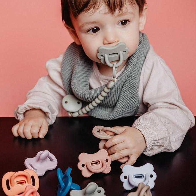 Color Essence SX PRO Silicone Baby Pacifier 1Pk, Made with 100% Soft Silicone, Baby Essentials Perfect for Breastfeeding Babies, Designed in Spain, 0-6 Mths, Lavender