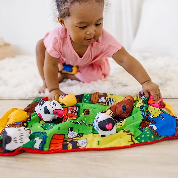 Melissa & Doug Take-Along Farm Baby and Toddler Play Mat (19.25 x 14.5 inches) With 9 Animals - Folds To Be Convenient Storage Bag for Travel