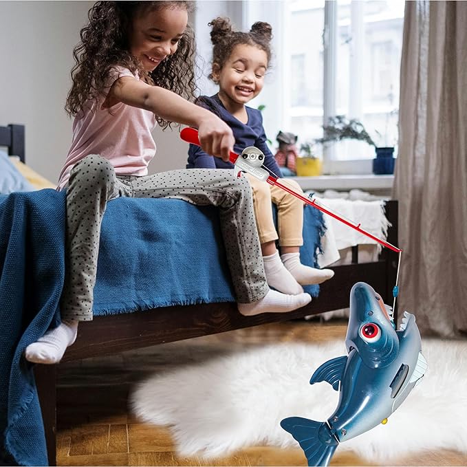 Small World Toys Magnetic Fishing Game, Catch of The Day Shark Fishing Toy for Kids Ages 3+, Includes Kids Fishing Pole and 1 Fish for Toddler Bath Toys, Water Fish Toys for Pools & Tubs