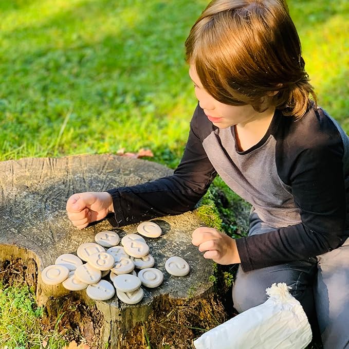 PlanToys® Tactile Stones Wooden Educational Activity for Kids Ages 3+ | Montessori Sensory Exploration Toy for Texture & Touch Recognition, Memory & Pattern Skills | Eco-Friendly Learning Set