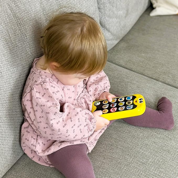 The Learning Journey Early Learning - On The Go Phone - Baby Cell Phone Toy - Toddler Toys & Gifts for Boys & Girls Ages 3 Months and Up - Award Winning Toys
