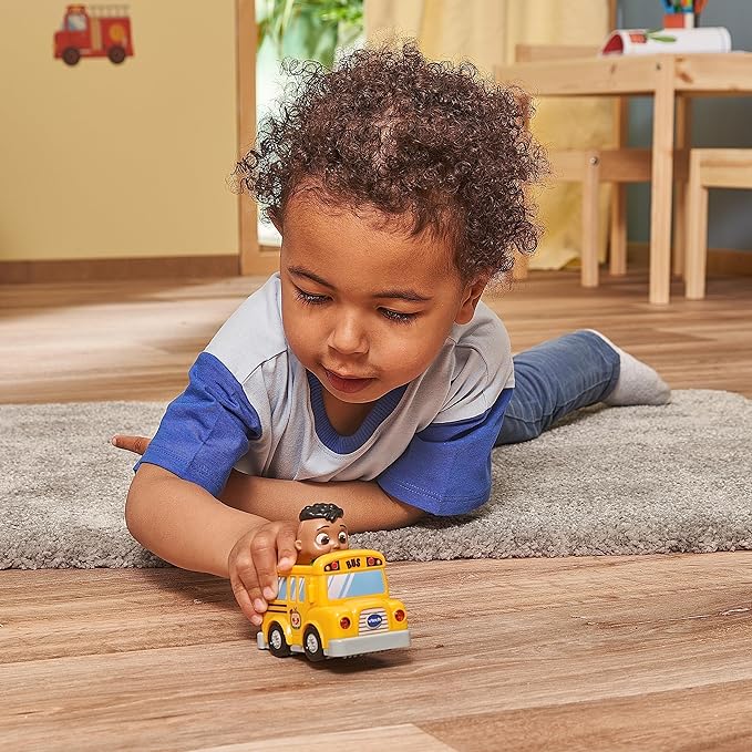 Vtech TUT TUT Baby Speedster - CoComelon Codys School Bus with Rail - Toy Bus with Magic Sensors, Light Effects, Music, Exciting Phrases and Sounds - for Children Aged 1.5-5 Years